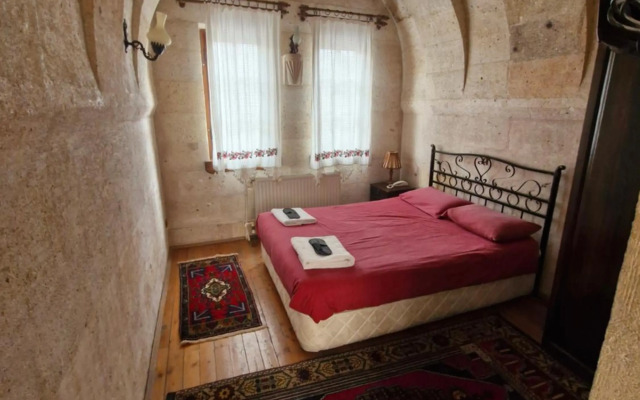 Nature Park Cave Hotel