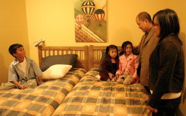 20 Bells Lake Bed & Breakfast