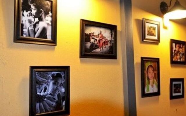 DengBa Hostel (Dunbar Inn Chiang Mai chain stores)