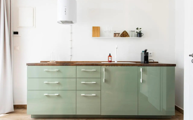 Cozy modern studio in Prague's absolute center