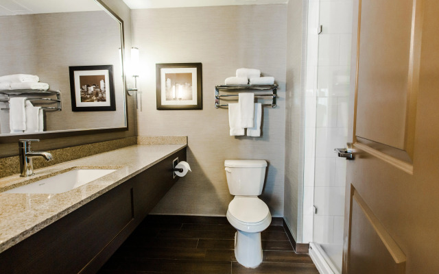 Holiday Inn Express & Suites Spruce Grove - Stony Plain by IHG