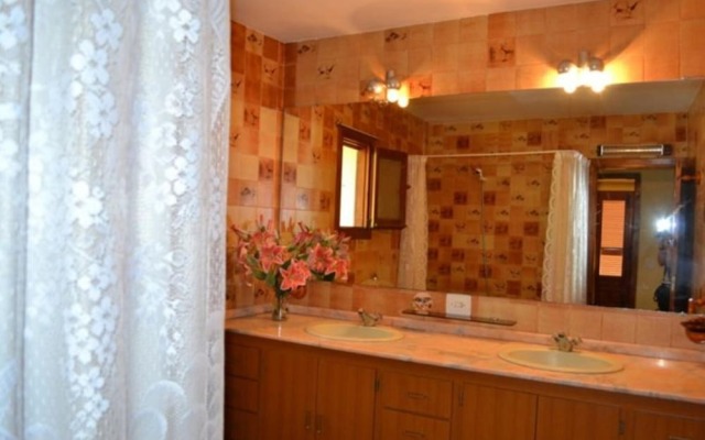 Villa - 3 Bedrooms with Pool - 104988
