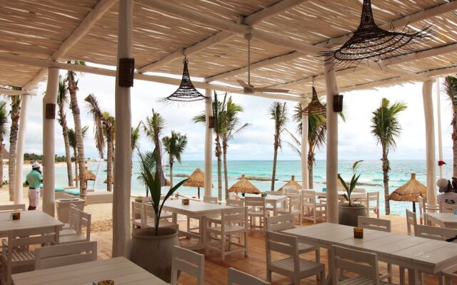 Bahia Principe Vacation Rentals - Four-Bedroom House