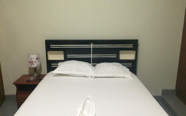 Oti Cerva Hotel