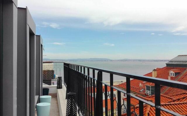 Tejo River by Apartments Alfama