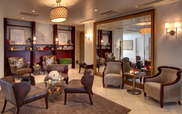 Luxe Rodeo Drive Hotel