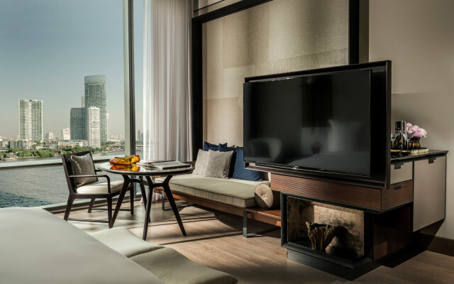 Отель Four Seasons Bangkok at Chao Phraya River