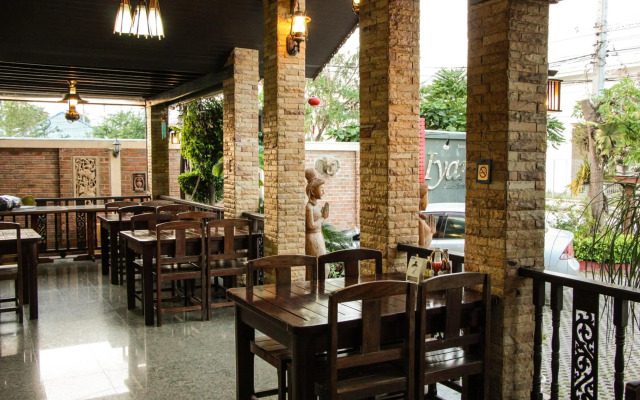 Iyara Hua Hin Lodge
