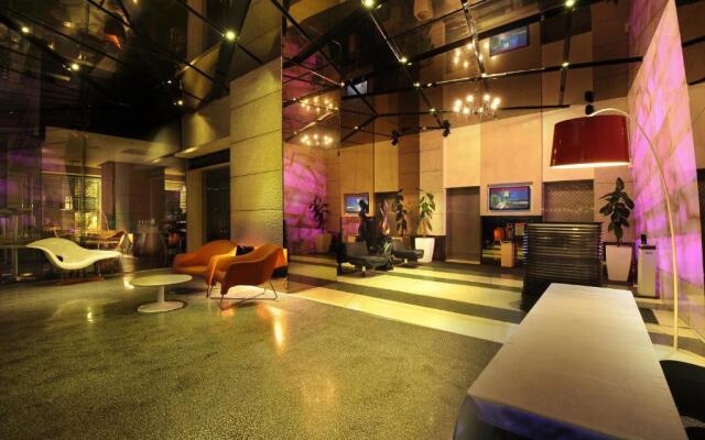 Empire Suites
