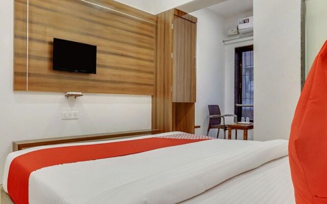 OYO Flagship 26583 Hotel Kohinoor Plaza