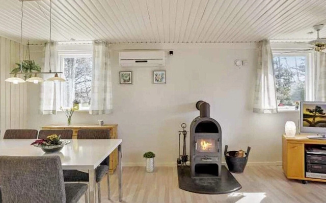6 Person Holiday Home in Hals