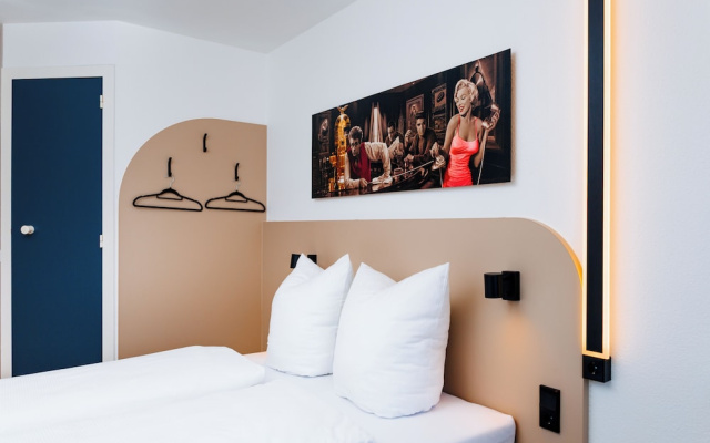 Magnet Hotel