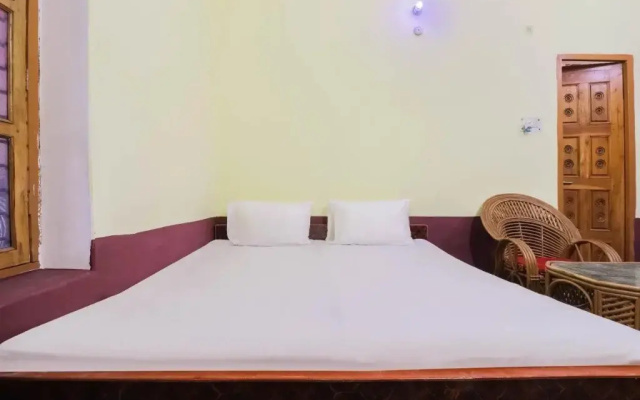 Jyotish House by OYO Rooms