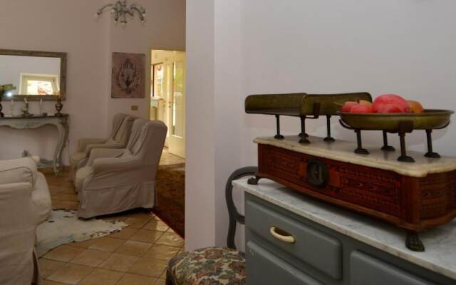 Villa Castelli Romani with Garden