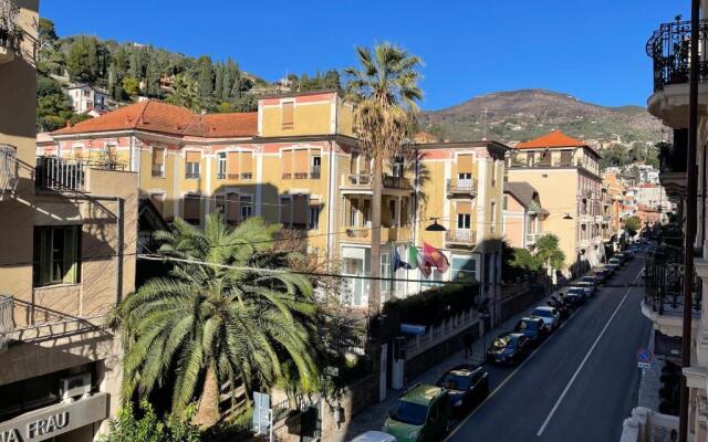 [Muretto di Alassio] 5 Rooms - 50 m from the sea