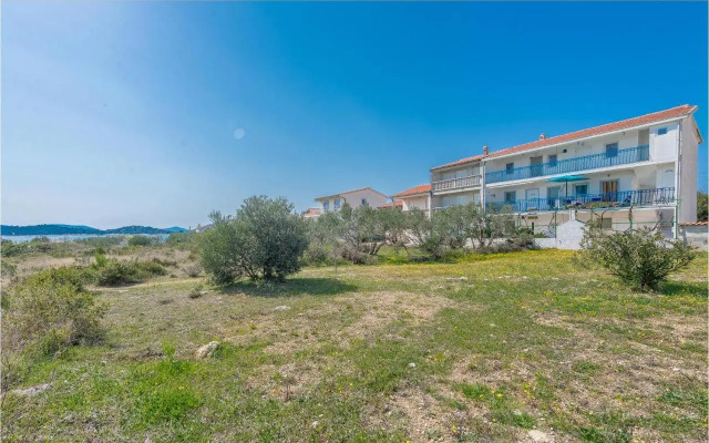 Apartment Put Prisega V