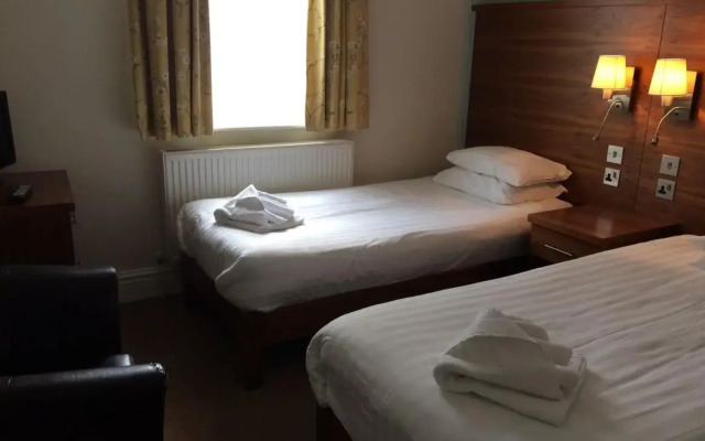 Wheatlands Lodge Hotel