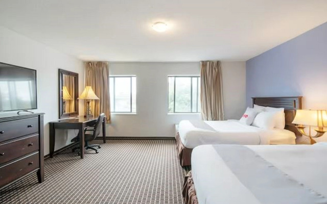 OYO Townhouse Houston Airport North