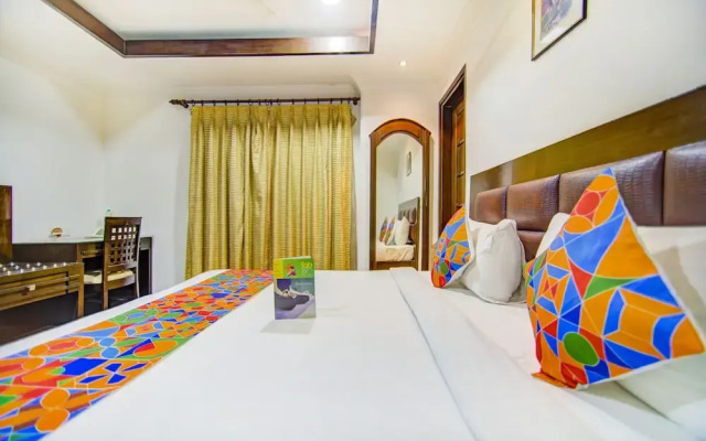 Aaron Castle by Fabhotels