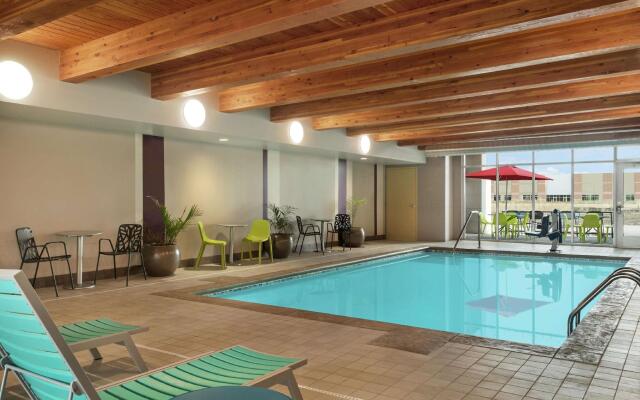 Home2 Suites by Hilton Brooklyn Park Minneapolis