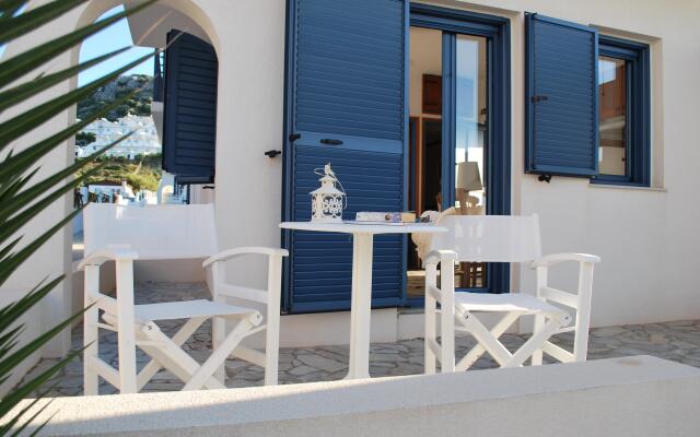 Okirroi Villas