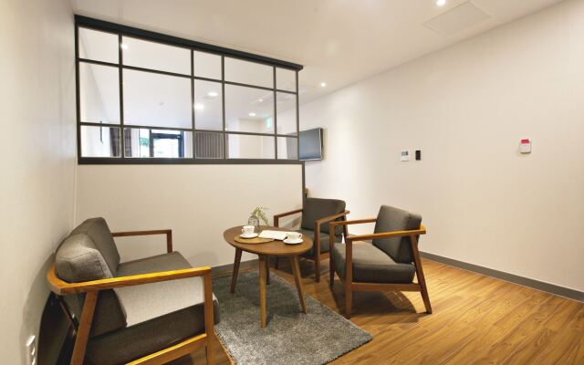 GNB Hotel
