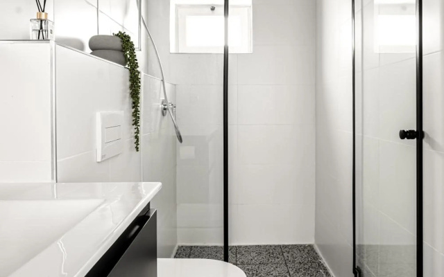 ALLENBY classic and modern Apartments by HOMY