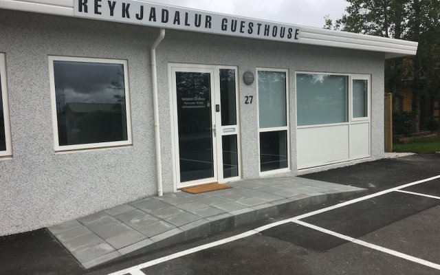 Reykjadalur Guesthouse