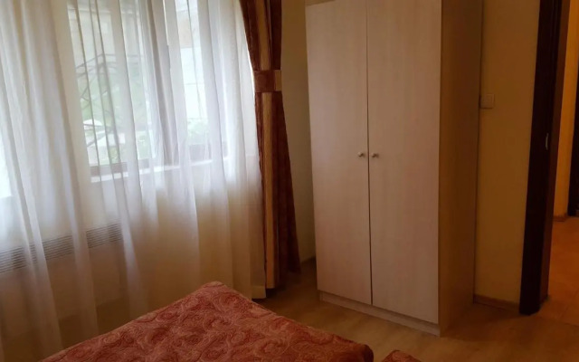 The Castle Complex - Apartment 401