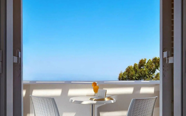 Orizontes Hotel Santorini