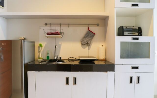 Spacious And Strategic Studio Apartment At Dago Suites