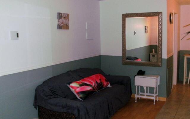 Motel Fleur De Lys