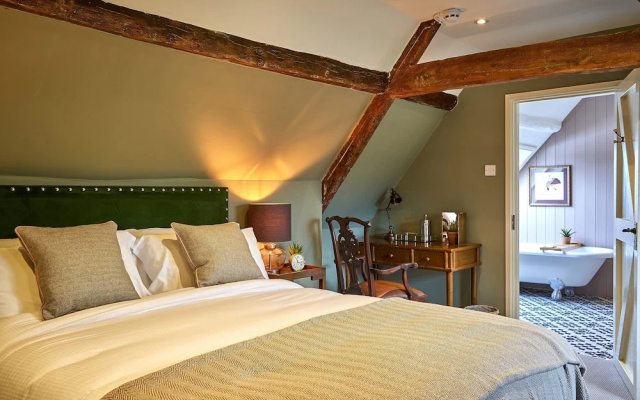 The Horse & Groom Inn