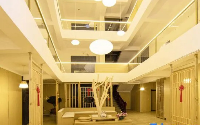 ManDan  Hostel