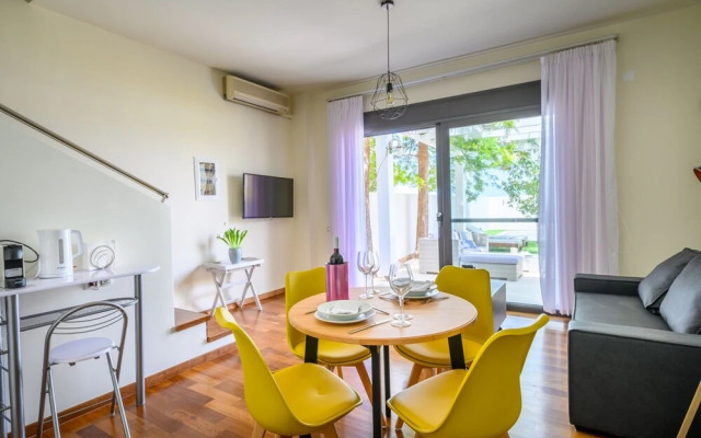 Romantic Homely Villa Aura with Heated Pool