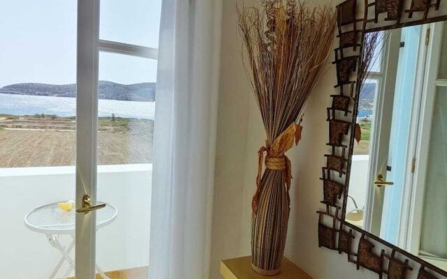 Antiparos Luxury Apartments