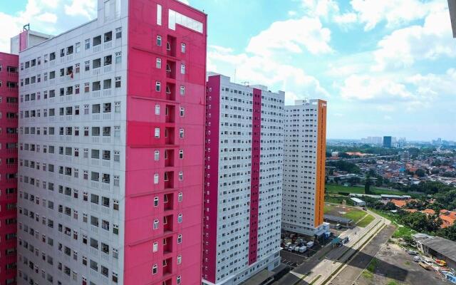 Affordable Price 2BR Green Pramuka City Apartment