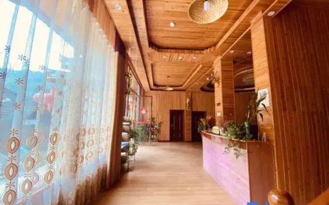 Zhaoxing Dongzhai Guiyu View Inn