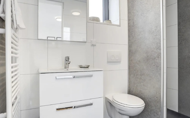 Stylish Escape in Enter