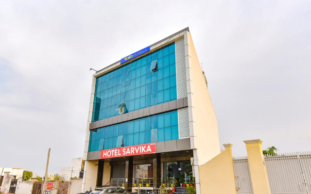Fabhotel Sarvika