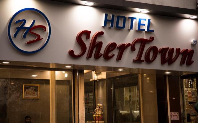 Hotel Shertown