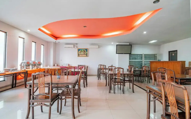 Collection O Pusat Kota Pekanbaru Near Mall Ska Formerly Hotel Olgaria