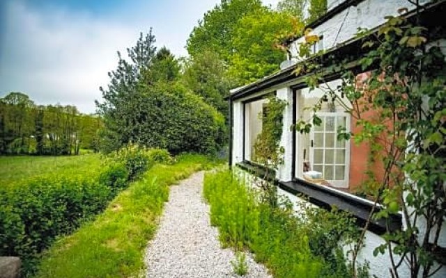 Lea cottage