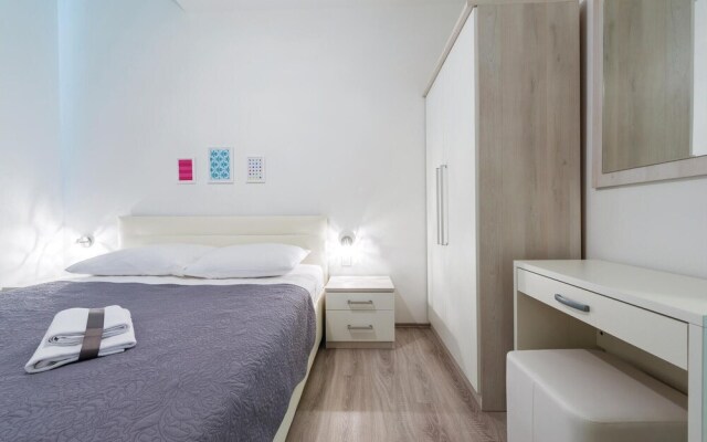 Nice Home in Cavtat With Wifi and 1 Bedrooms