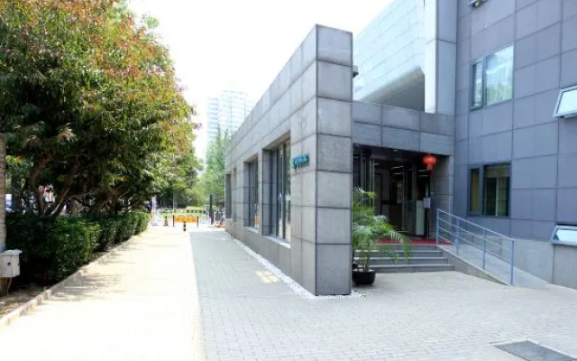 National Library Hotel