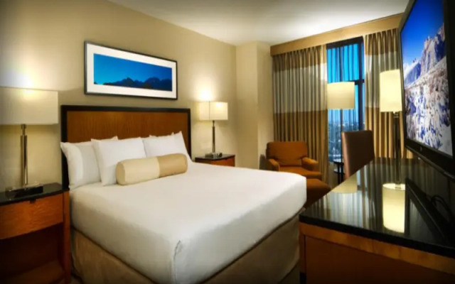 Arya Sheraton