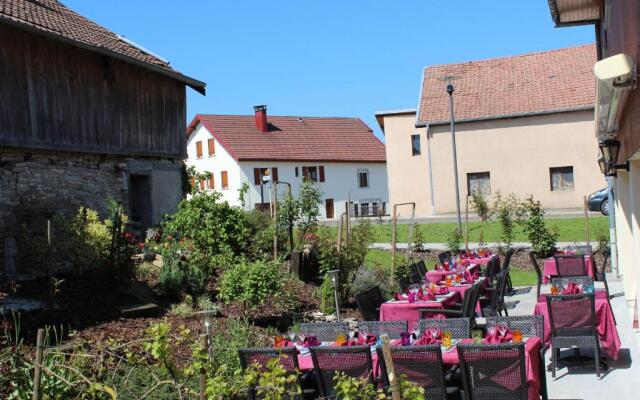 Hotel Restaurant Le Champs des Lys