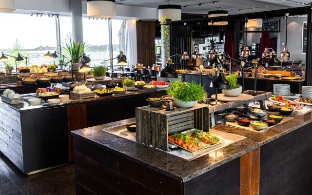 Clarion Hotel Bergen Airport Terminal