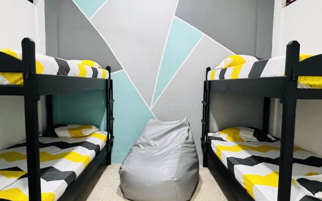 Hotel Adventure Lodge Jaco Beach