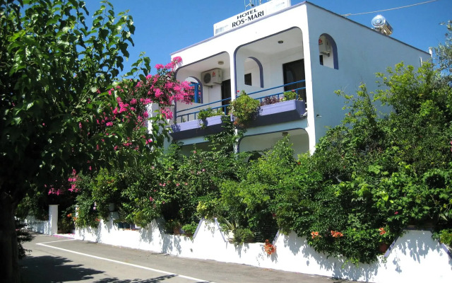 Hotel Rosmari